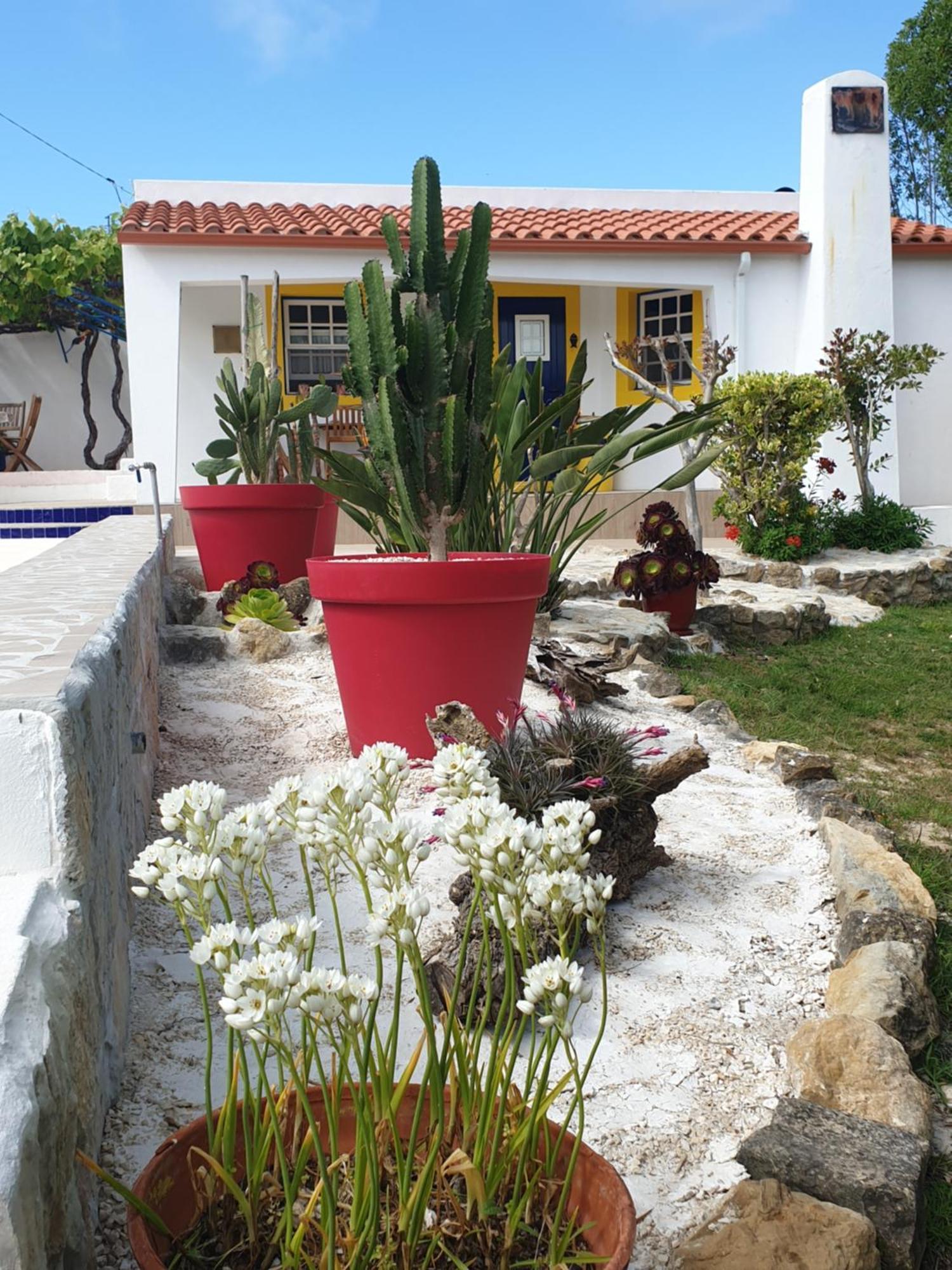 Sondela Self Catering Villa Sao Martinho do Porto Exterior photo